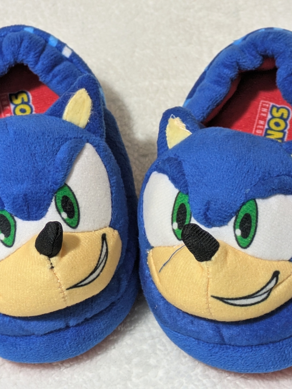 Sonic the Hedgehog Toddler Plush 3D Character Slippers - Size 5/6